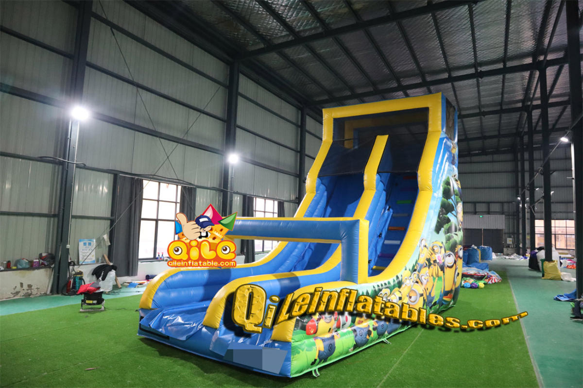qile-7072 inflatable dry slide Minions slide