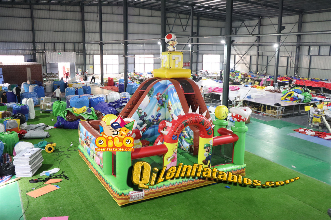 qile-3007 small size Mario inflatable fun playground