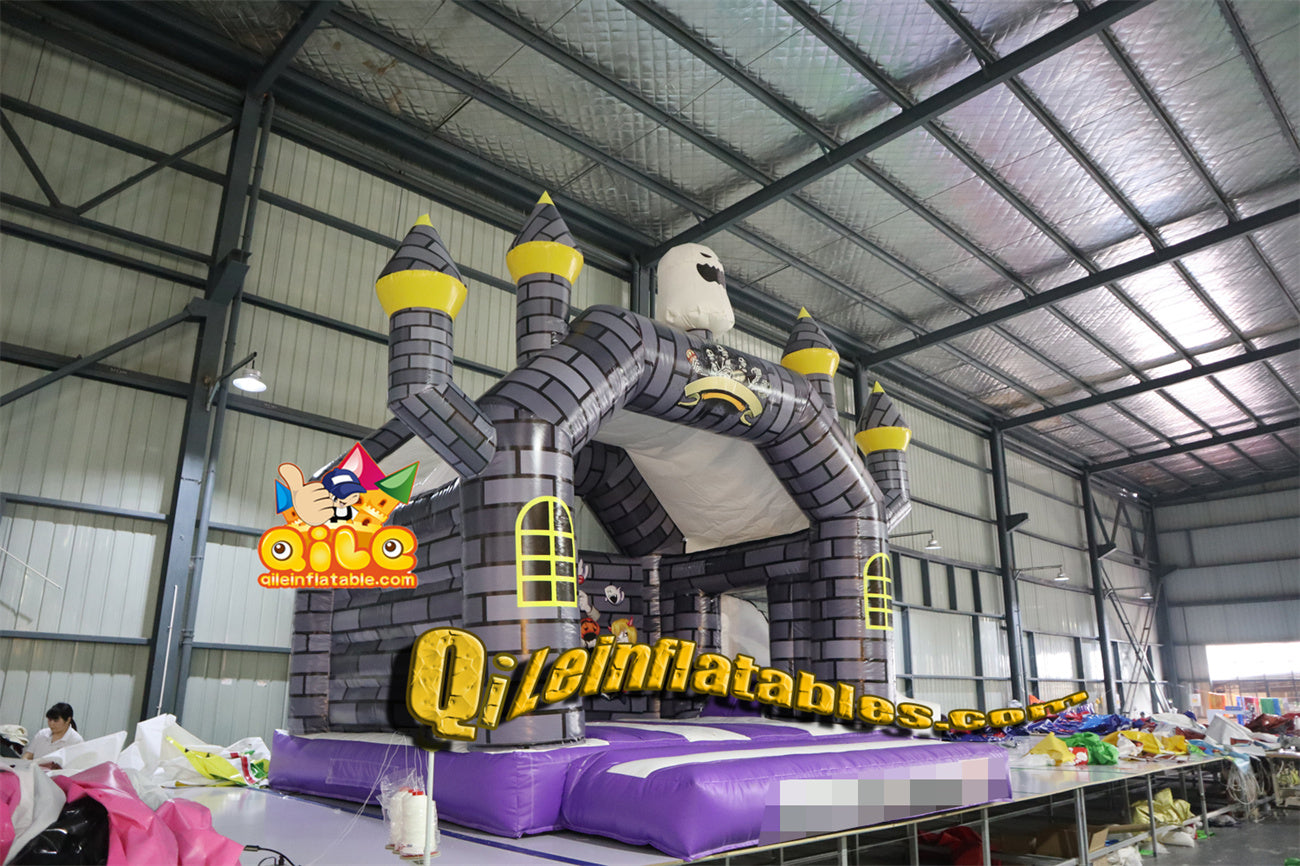 qile-2030  inflatable Halloween combo  for sales